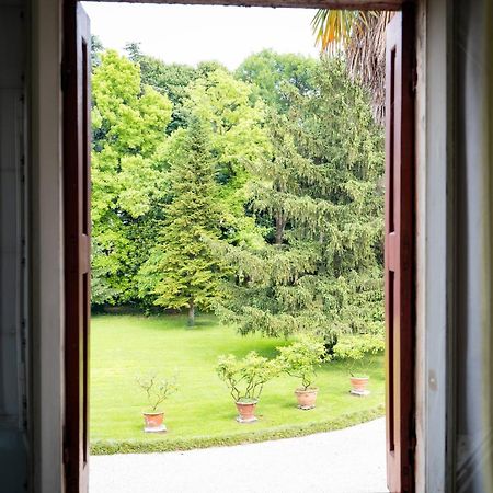 Villa Di Campagna Immersa Nella Natura Zero Branco Buitenkant foto