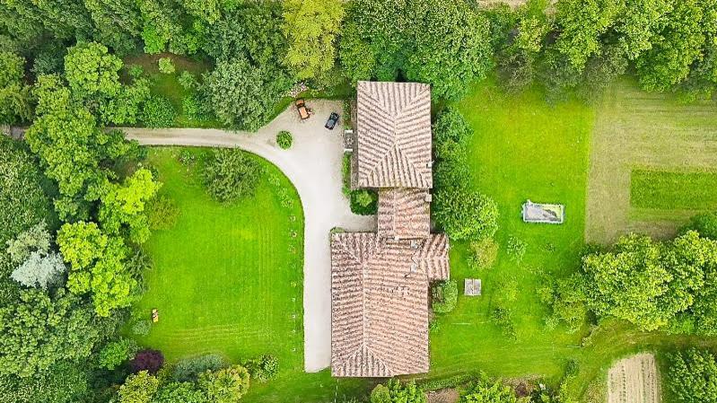 Villa Di Campagna Immersa Nella Natura Zero Branco Buitenkant foto